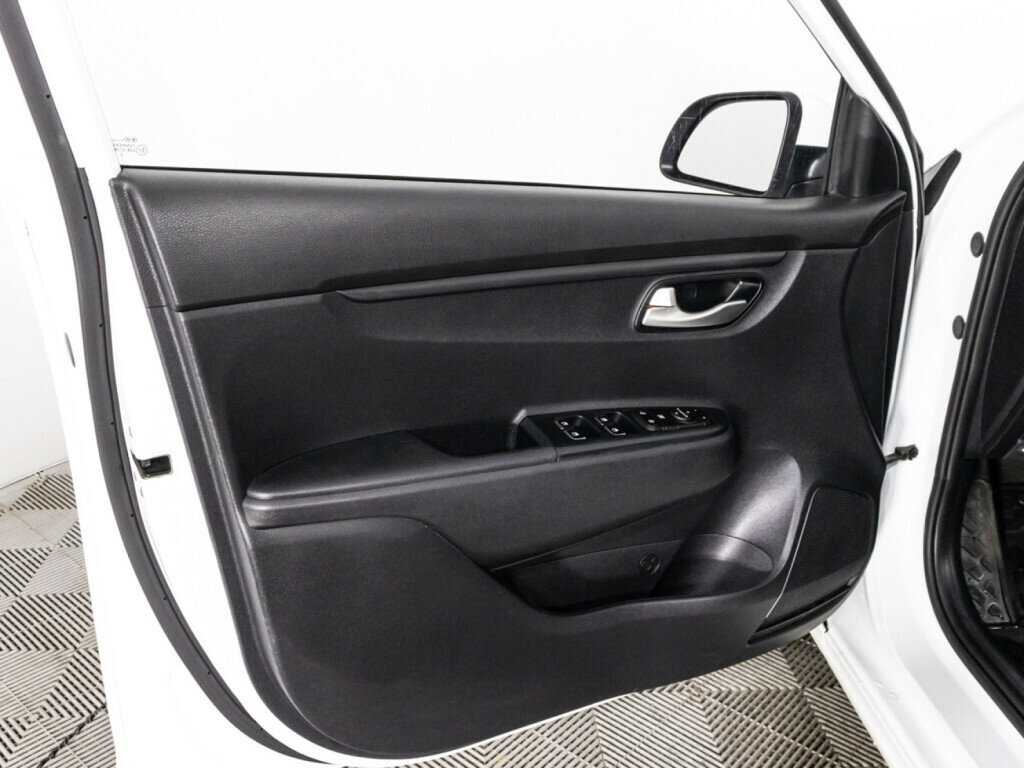 Б/У Киа Рио 2020 года. Фото: #23