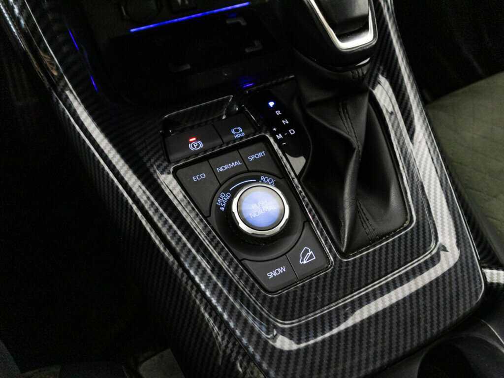 Toyota RAV4 2022 года с пробегом. Фото: #18