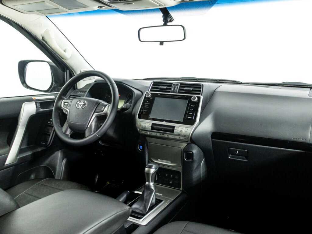 Toyota Land Cruiser Prado 2019 года с пробегом. Фото: #6