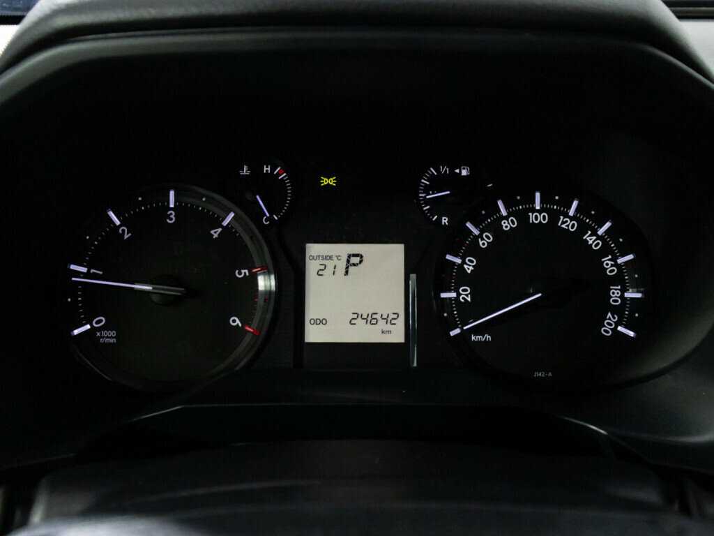 Toyota Land Cruiser Prado 2019 года с пробегом. Фото: #9