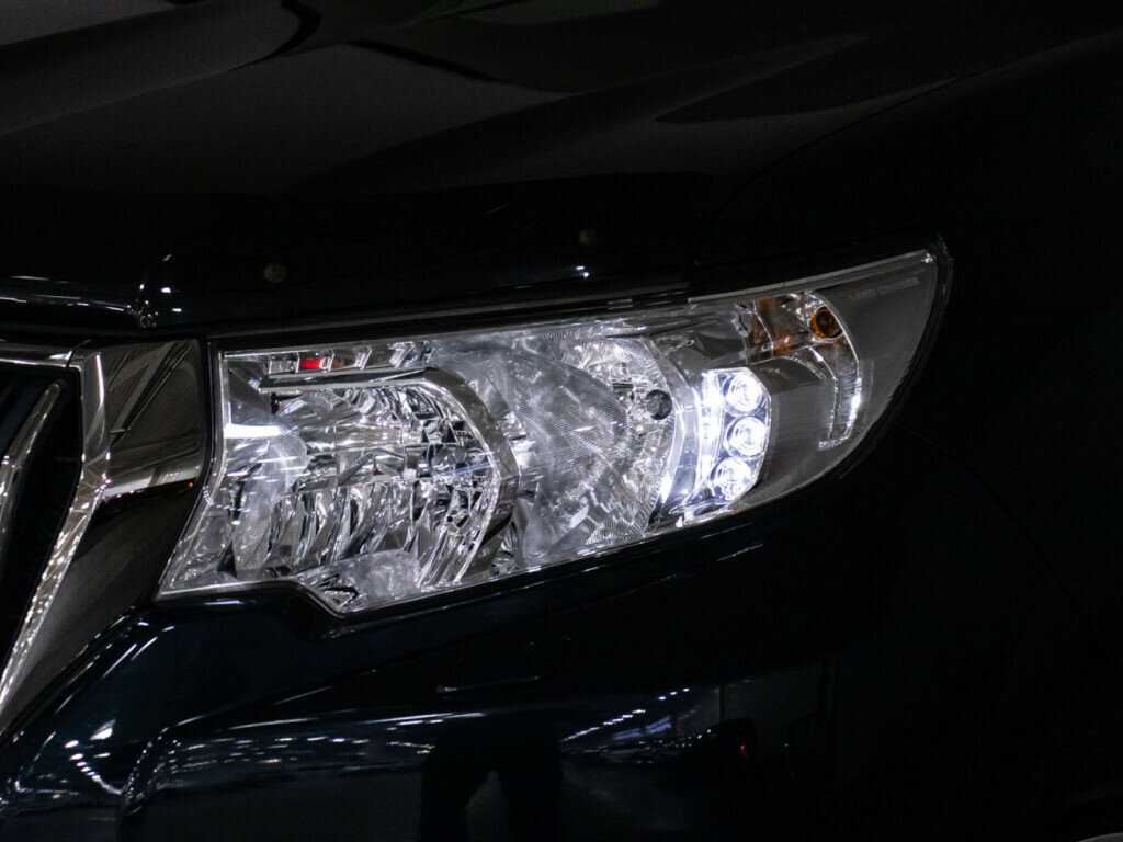 Toyota Land Cruiser Prado 2019 года с пробегом. Фото: #24