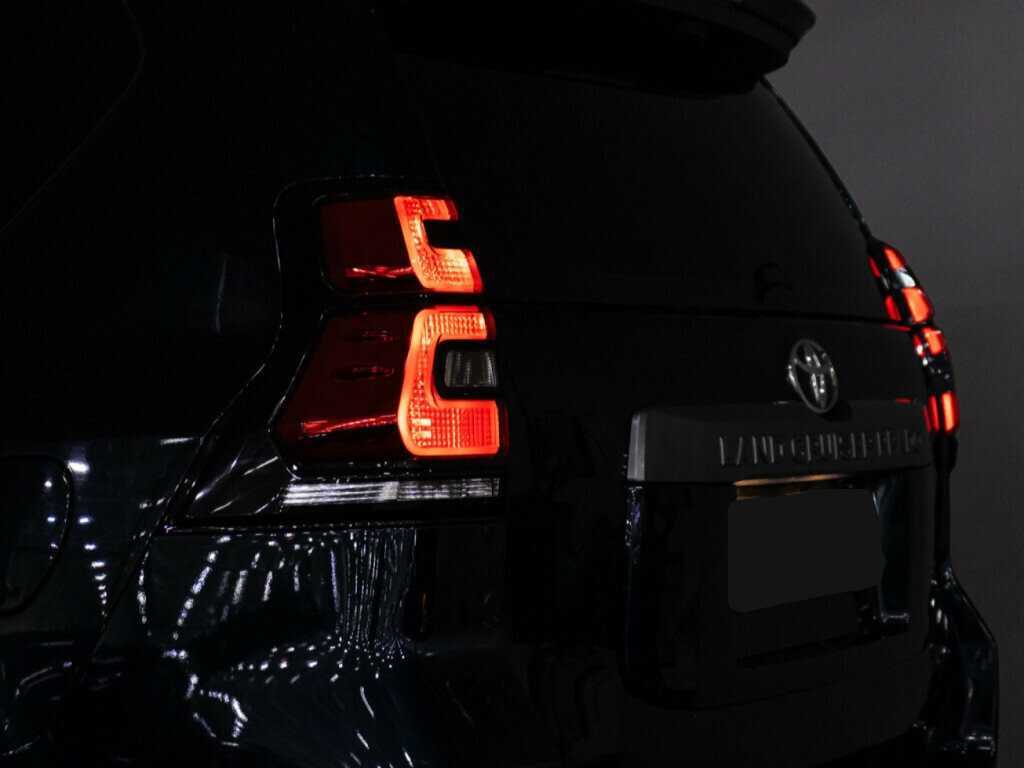 Toyota Land Cruiser Prado 2019 года с пробегом. Фото: #26