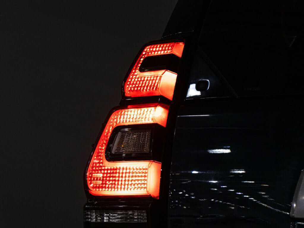 Toyota Land Cruiser Prado 2019 года с пробегом. Фото: #27