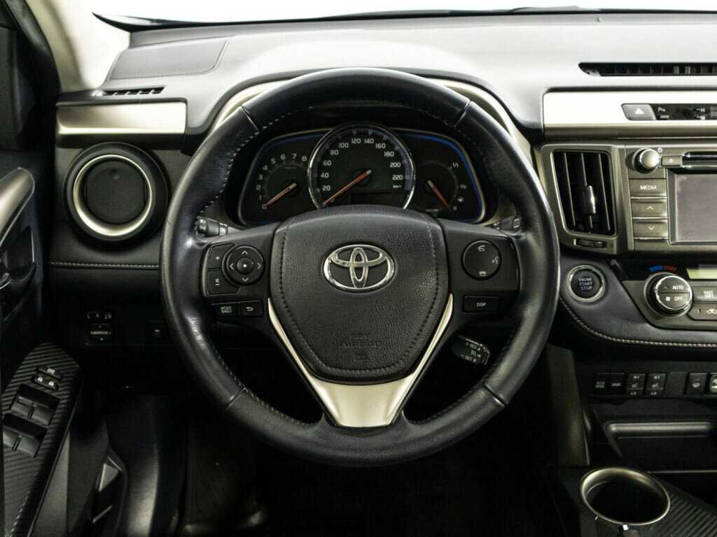 Toyota RAV4 2013 года с пробегом. Фото: #21