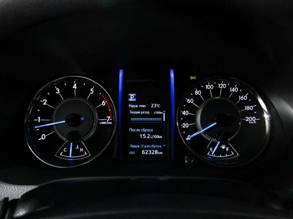 Toyota Fortuner 2019 года с пробегом. Фото: #11