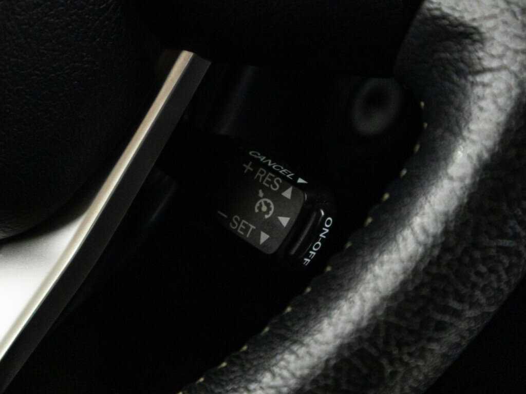 Toyota Fortuner 2019 года с пробегом. Фото: #21