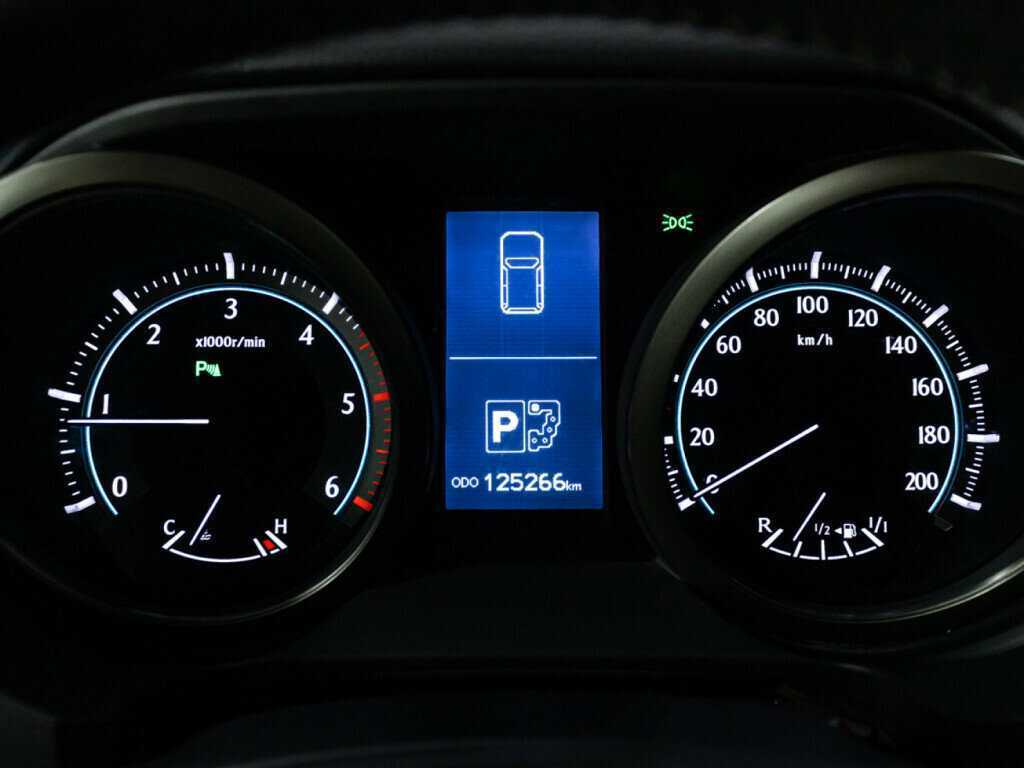 Toyota Land Cruiser Prado 2011 года с пробегом. Фото: #10