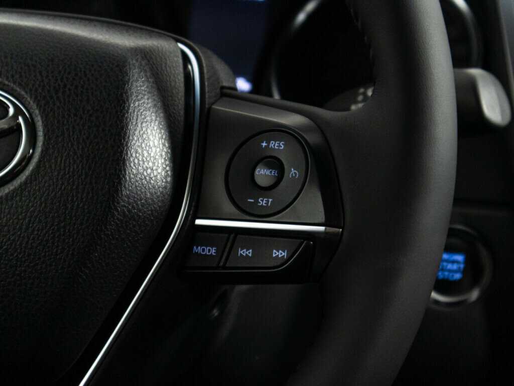 Toyota Camry 2021 года с пробегом. Фото: #20