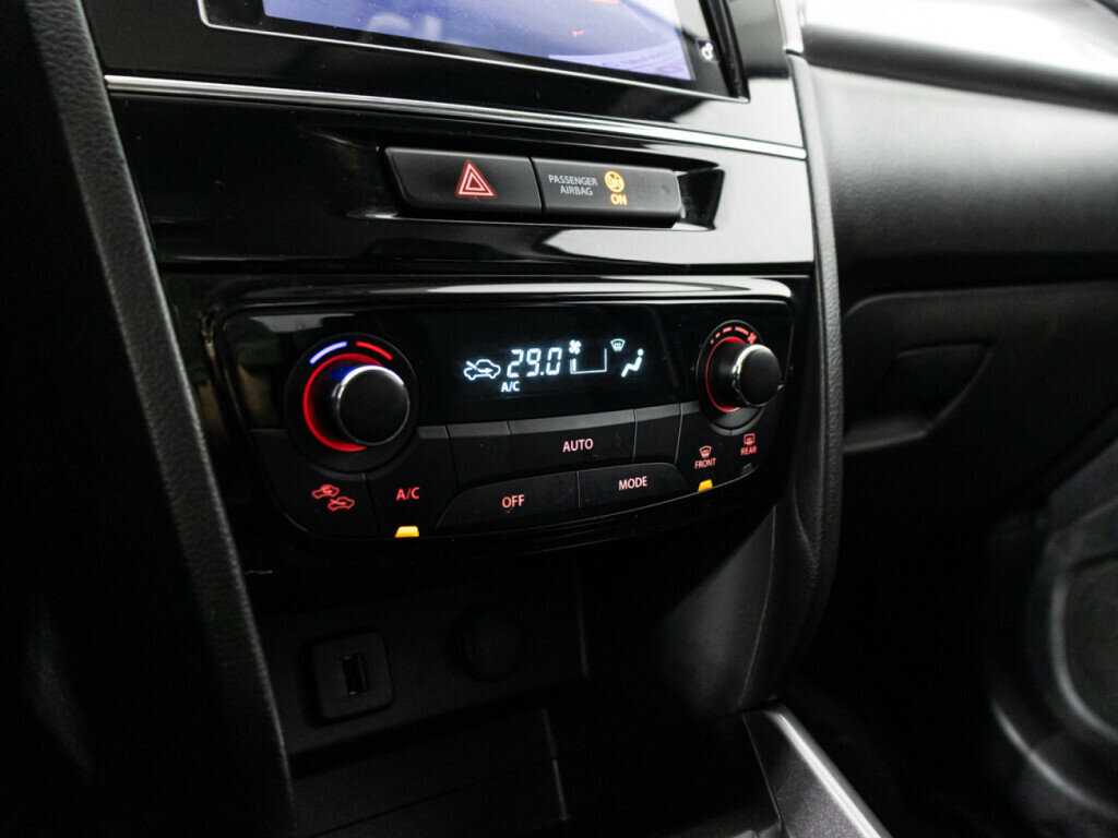 Suzuki Vitara 2020 года с пробегом. Фото: #16