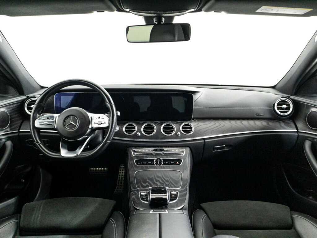 Mercedes-Benz E-Класс 2020 года с пробегом. Фото: #12