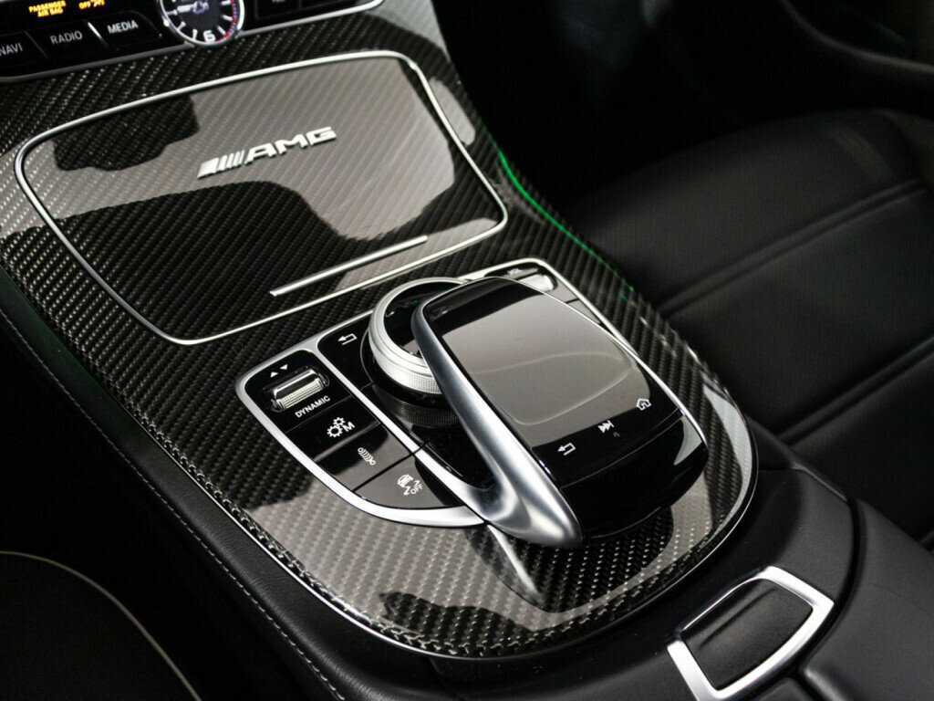 Mercedes-Benz E-Класс AMG 2018 года с пробегом. Фото: #18