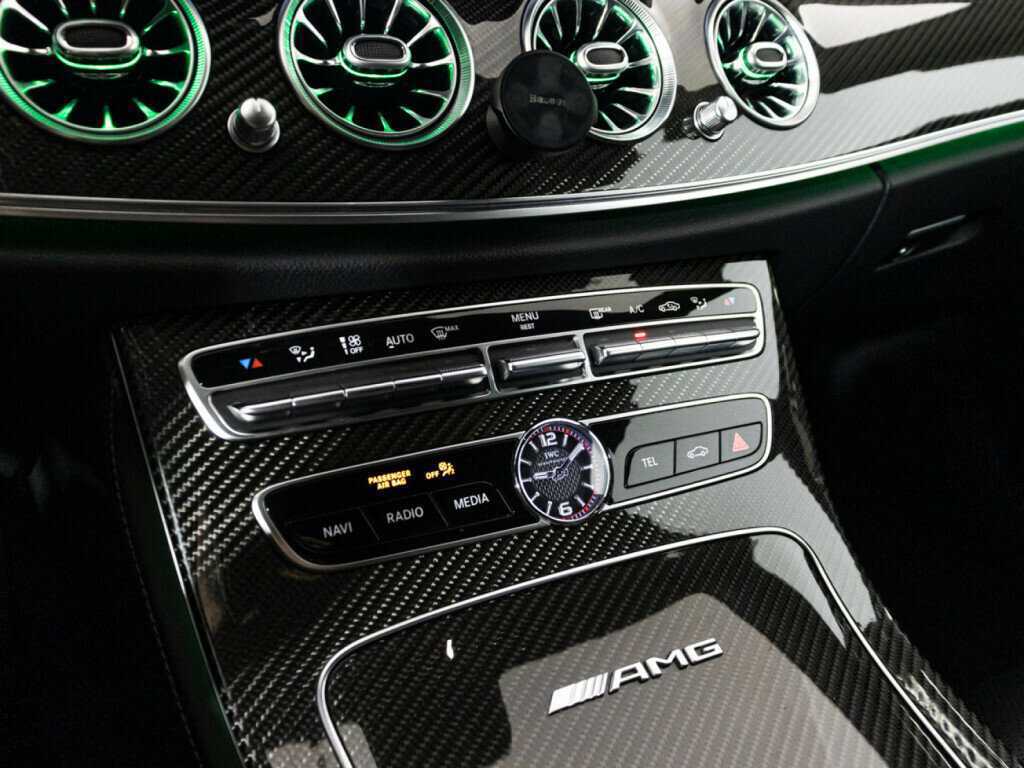 Mercedes-Benz E-Класс AMG 2018 года с пробегом. Фото: #19