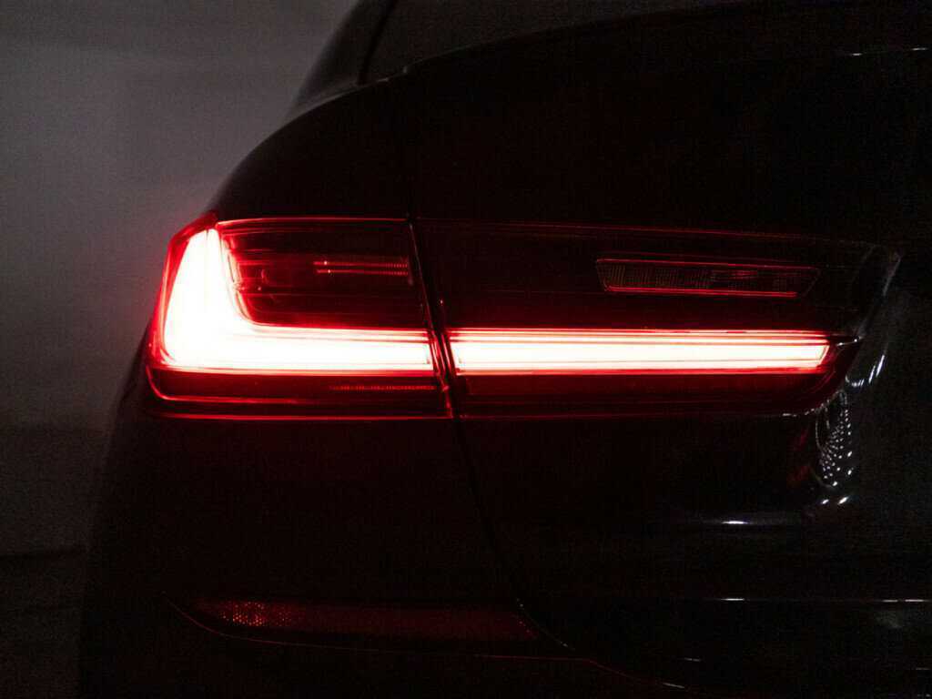 BMW 3 серии 2019 года с пробегом. Фото: #26