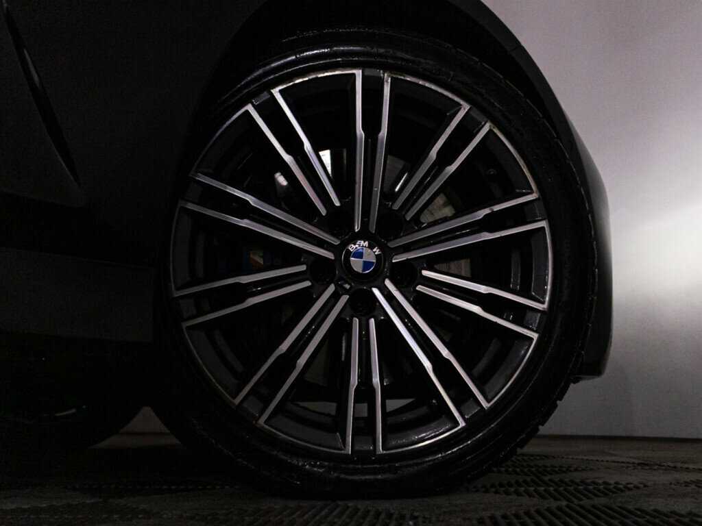 BMW 3 серии 2019 года с пробегом. Фото: #27