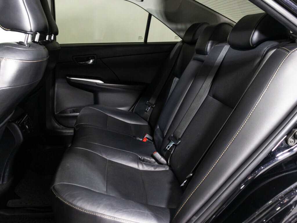 Toyota Camry 2016 года с пробегом. Фото: #9