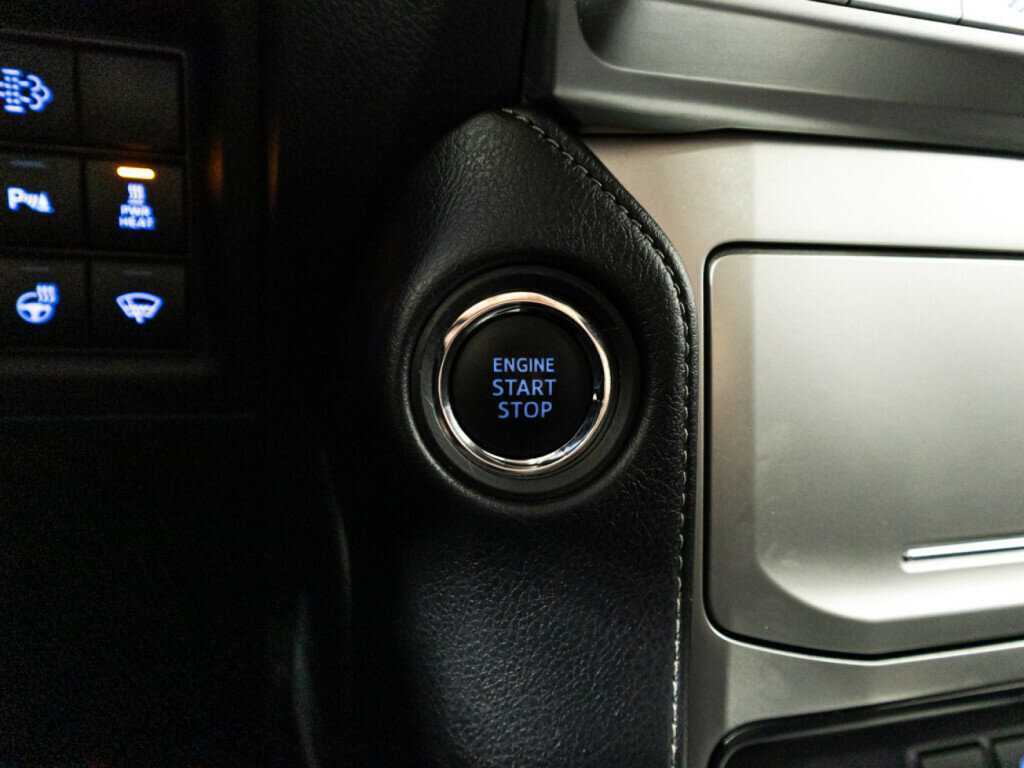 Toyota Land Cruiser Prado 2018 года с пробегом. Фото: #19