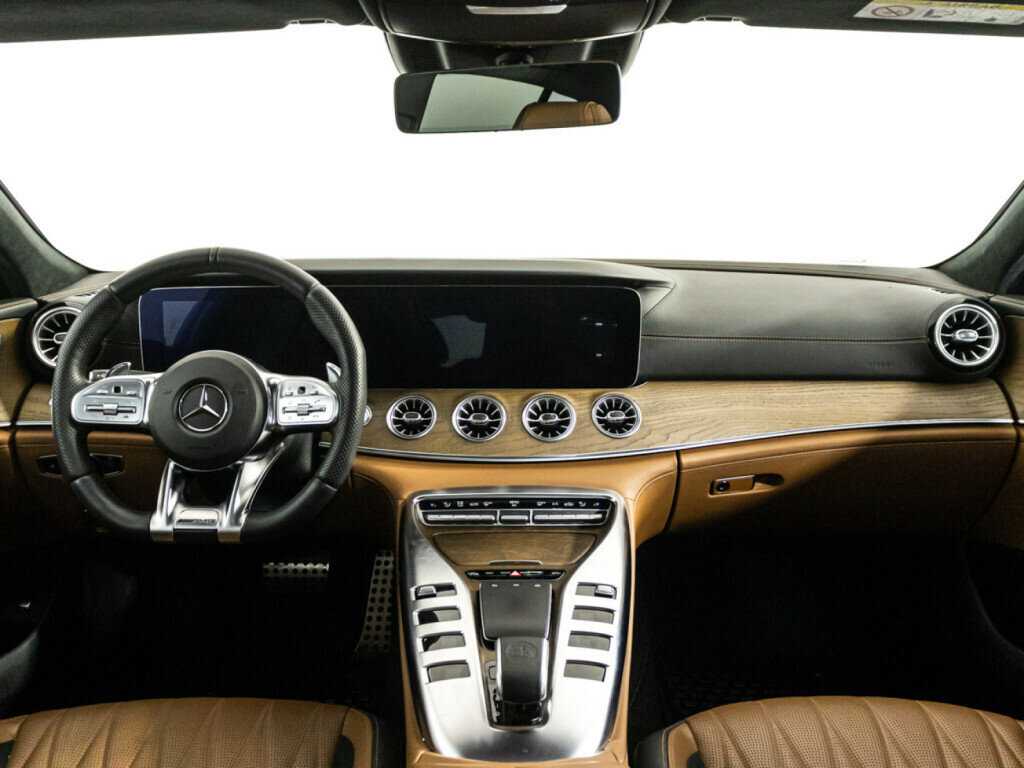 Mercedes-Benz AMG GT 2019 года с пробегом. Фото: #12