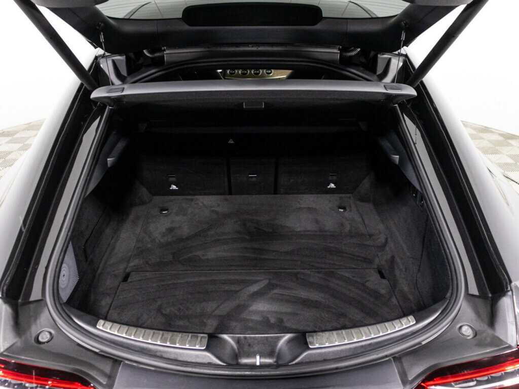 Mercedes-Benz AMG GT 2019 года с пробегом. Фото: #14