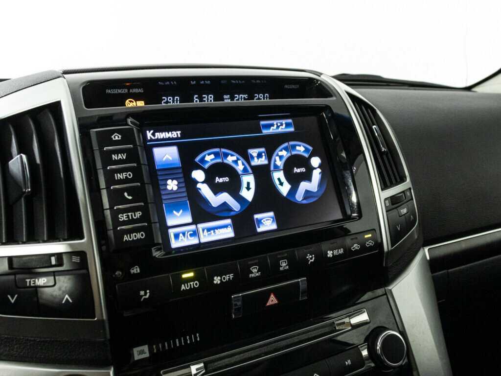 Toyota Land Cruiser 2013 года с пробегом. Фото: #18