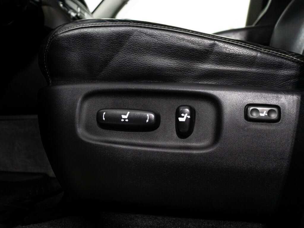 Toyota Land Cruiser 2013 года с пробегом. Фото: #22