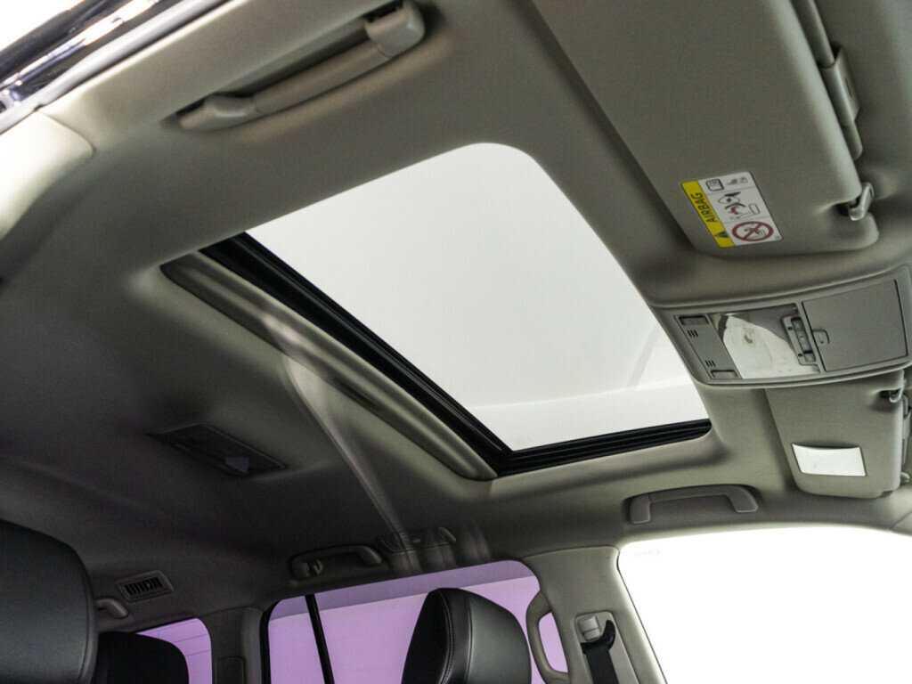 Toyota Land Cruiser 2013 года с пробегом. Фото: #25