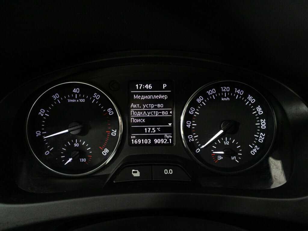 Б/У Шкода Рапид 2015 года. Фото: #11