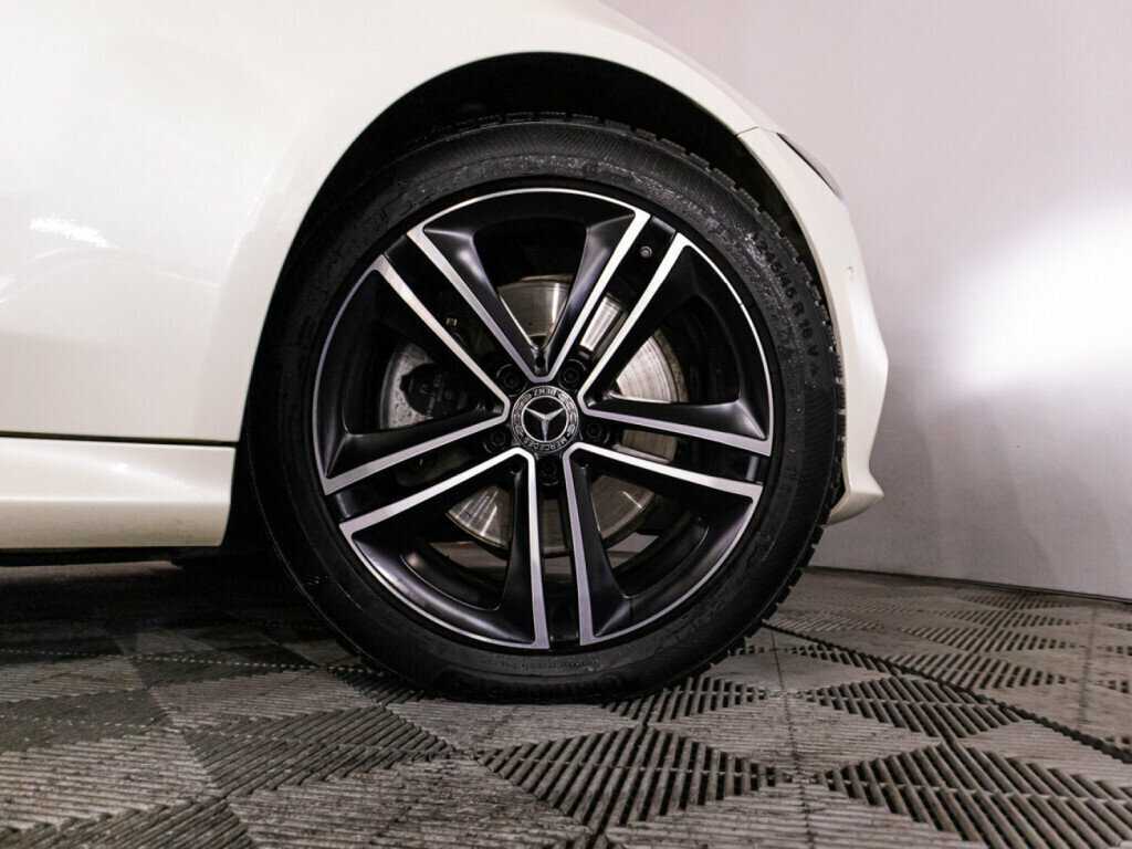 Mercedes-Benz CLS 2020 года с пробегом. Фото: #24