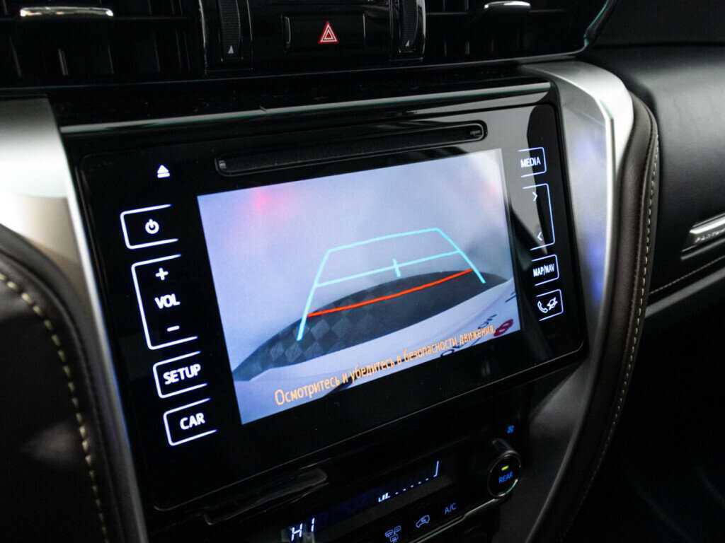 Toyota Fortuner 2019 года с пробегом. Фото: #14