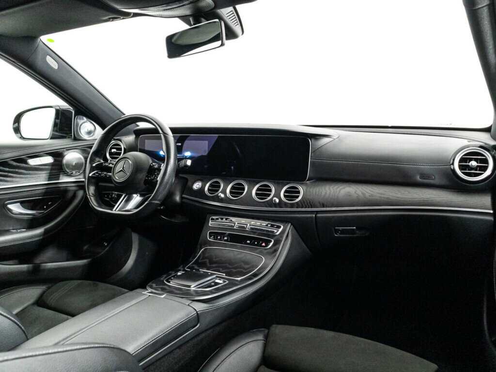 Mercedes-Benz E-Класс 2020 года с пробегом. Фото: #8