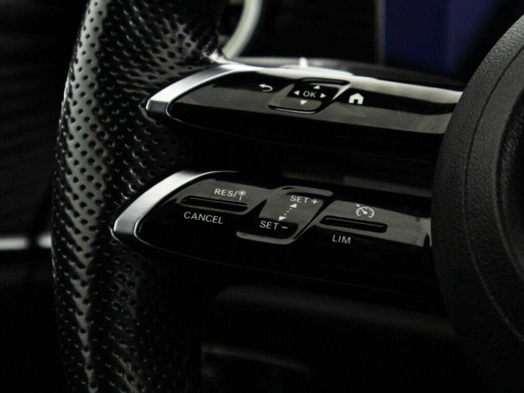 Mercedes-Benz E-Класс 2020 года с пробегом. Фото: #18