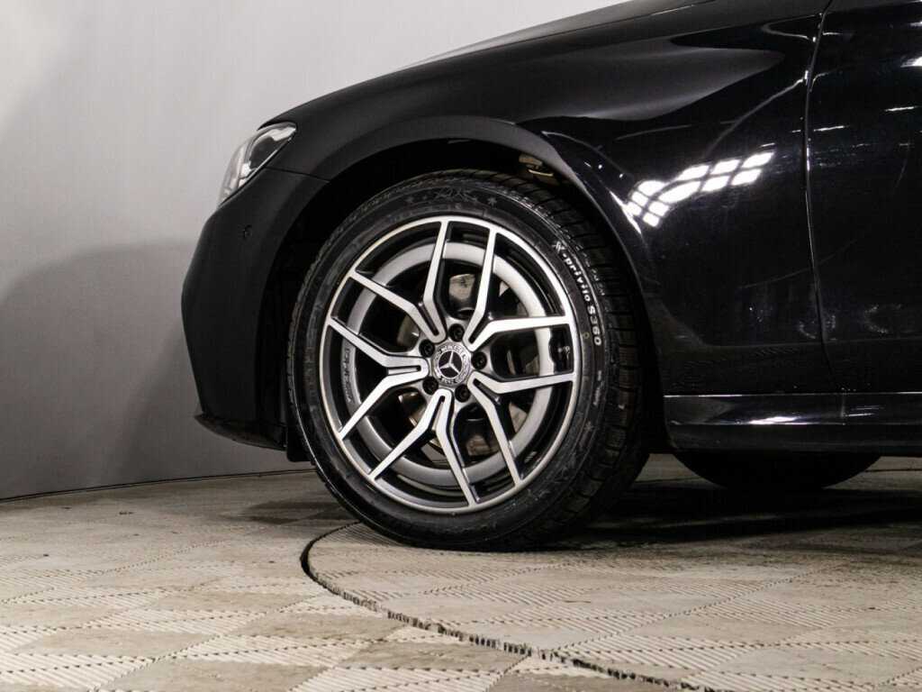 Mercedes-Benz E-Класс 2020 года с пробегом. Фото: #19