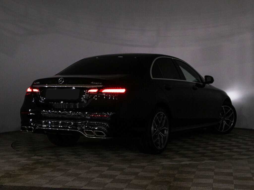 Mercedes-Benz E-Класс 2020 года с пробегом. Фото: #20