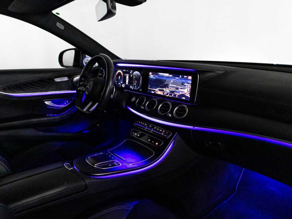 Mercedes-Benz E-Класс 2020 года с пробегом. Фото: #21