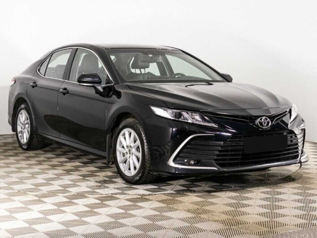Toyota Camry 2021 года с пробегом. Фото: #2
