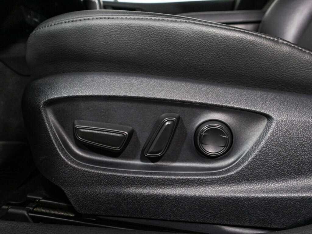 Toyota Camry 2021 года с пробегом. Фото: #15