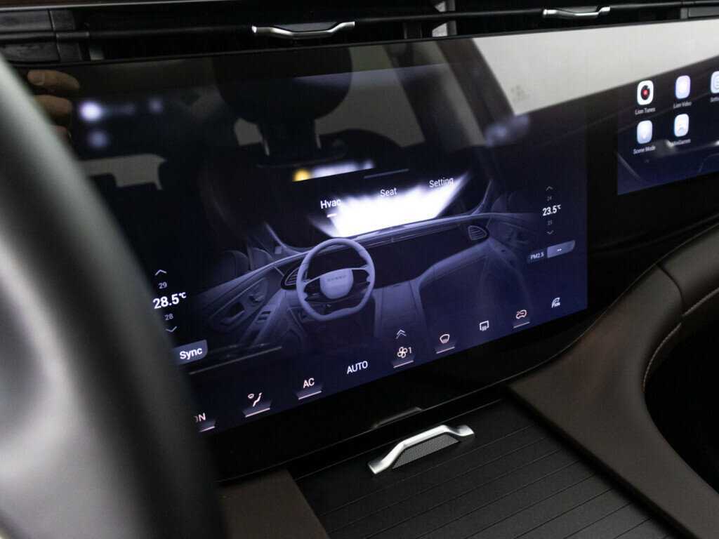 EXEED VX 2023 года с пробегом. Фото: #18