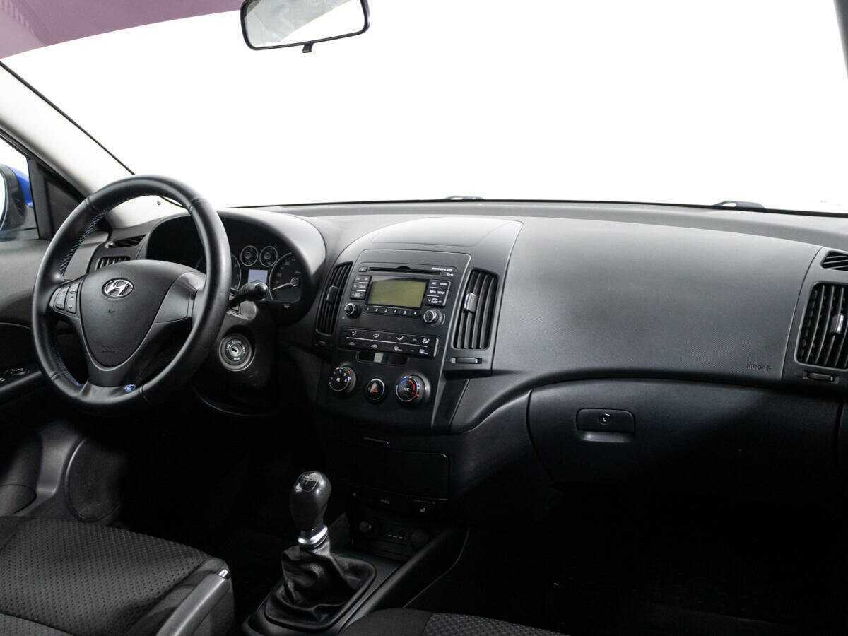 Hyundai i30 2010 года с пробегом. Фото: #8