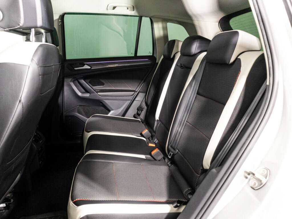 Volkswagen Tiguan 2021 года с пробегом. Фото: #9