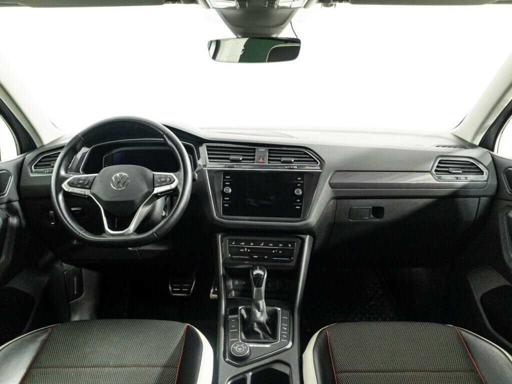 Volkswagen Tiguan 2021 года с пробегом. Фото: #12