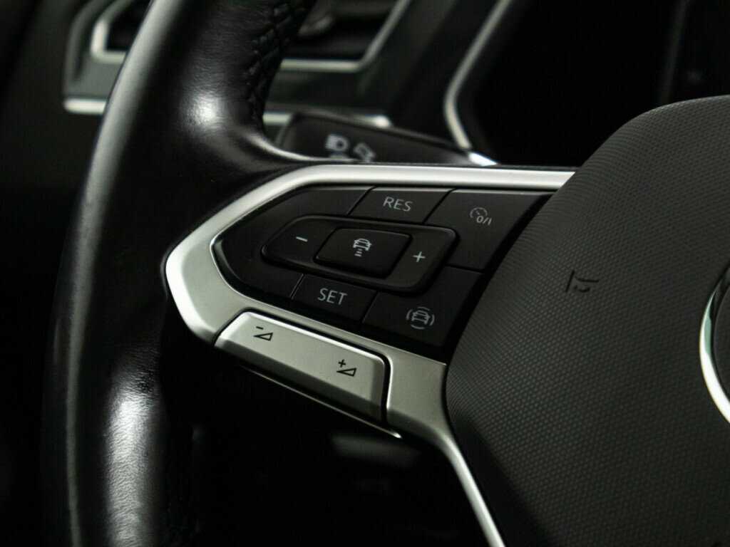 Volkswagen Tiguan 2021 года с пробегом. Фото: #20