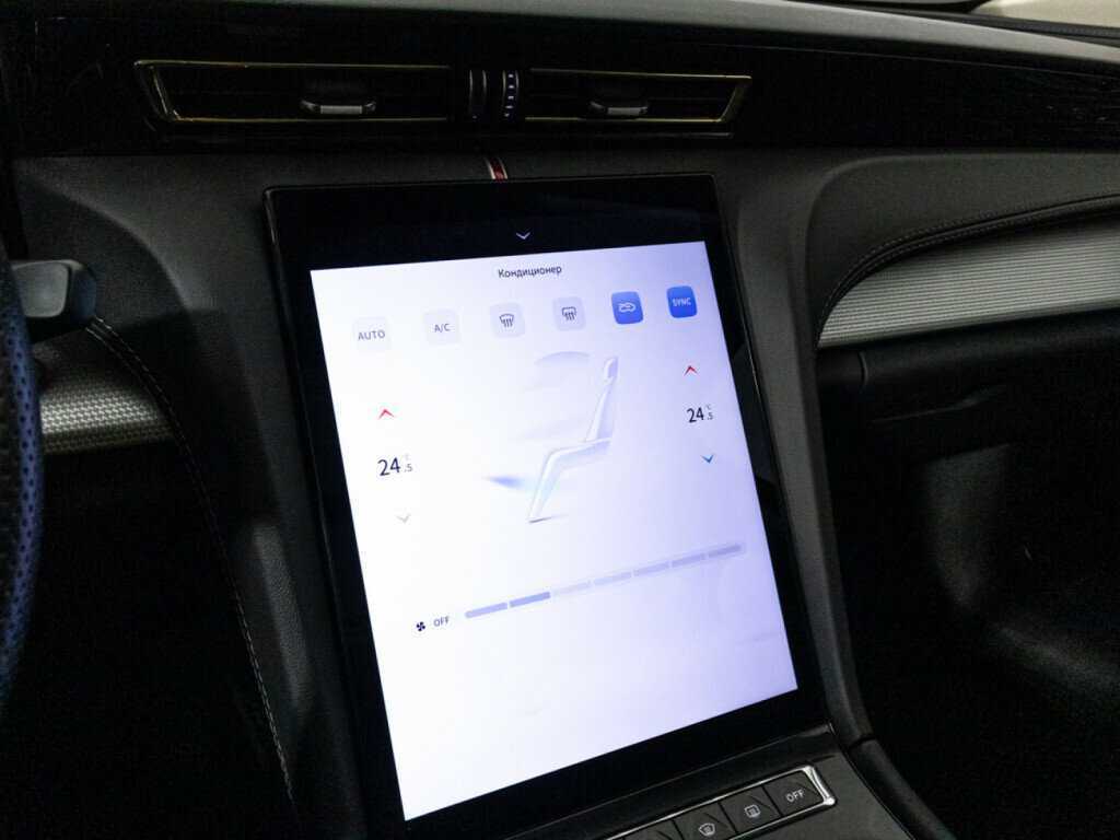 Hongqi H5 2023 года с пробегом. Фото: #16