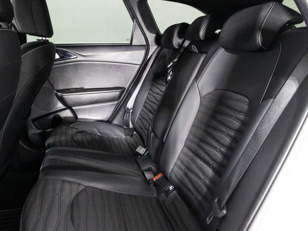 Kia Ceed 2021 года с пробегом. Фото: #7