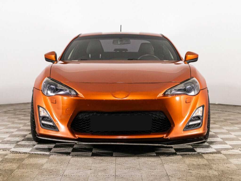 Toyota GT86 2012 года с пробегом. Фото: #1
