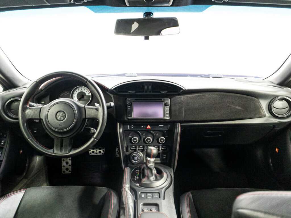 Toyota GT86 2012 года с пробегом. Фото: #12