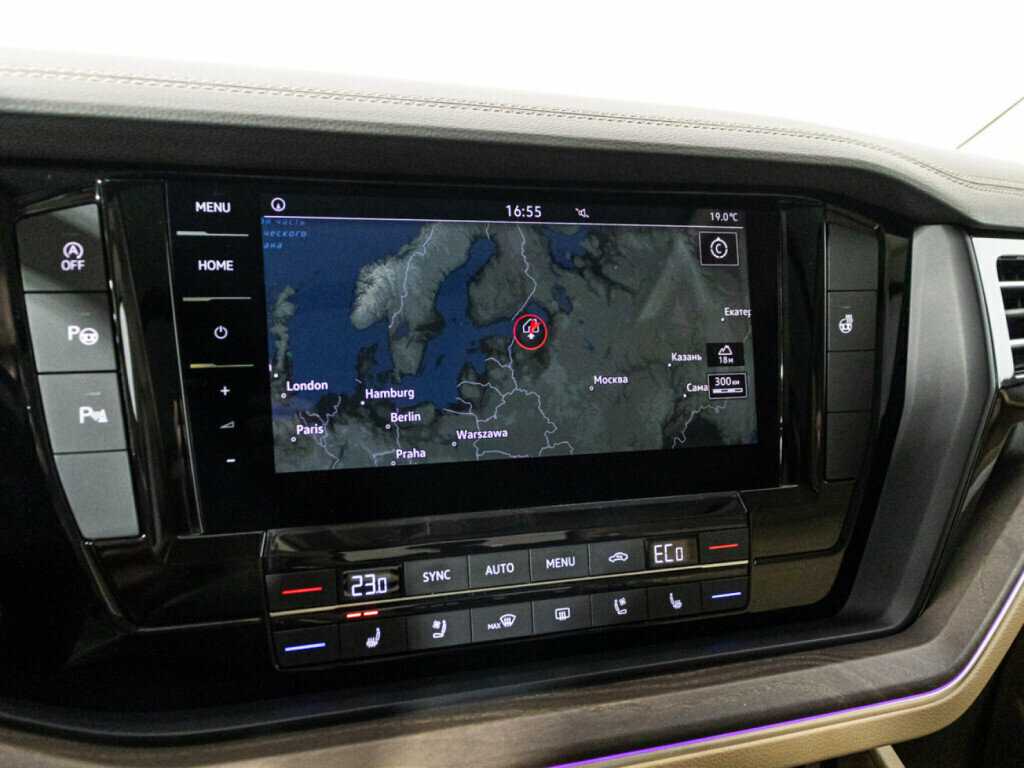 Volkswagen Touareg 2020 года с пробегом. Фото: #16