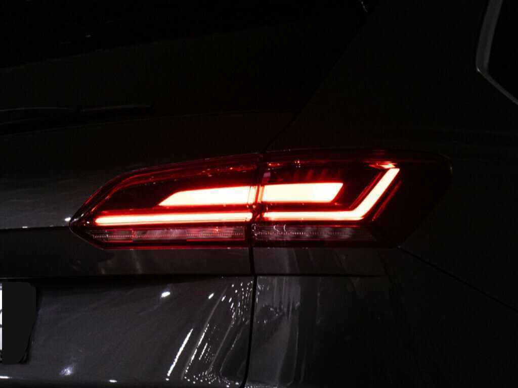 Volkswagen Touareg 2020 года с пробегом. Фото: #31