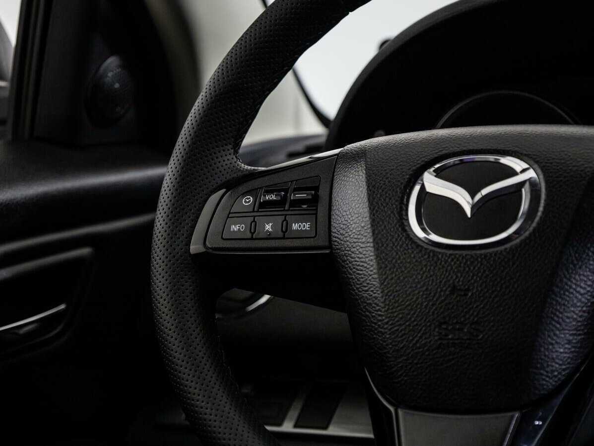 Mazda 6 2011 года с пробегом. Фото: #12