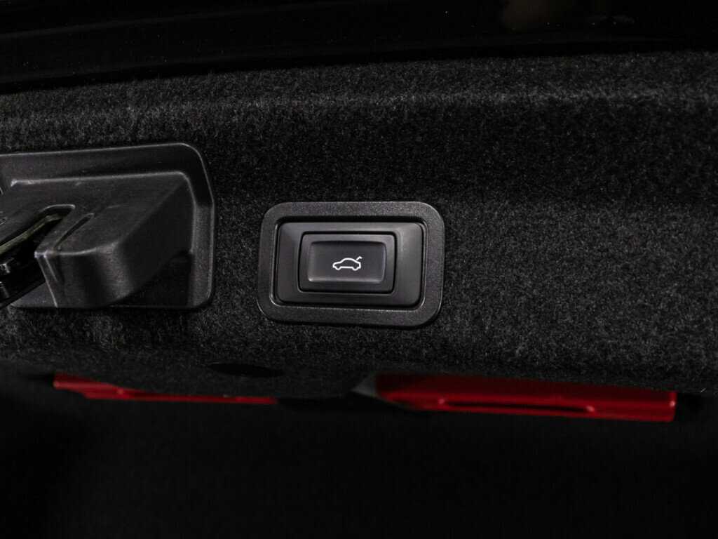 Audi A6 2020 года с пробегом. Фото: #15