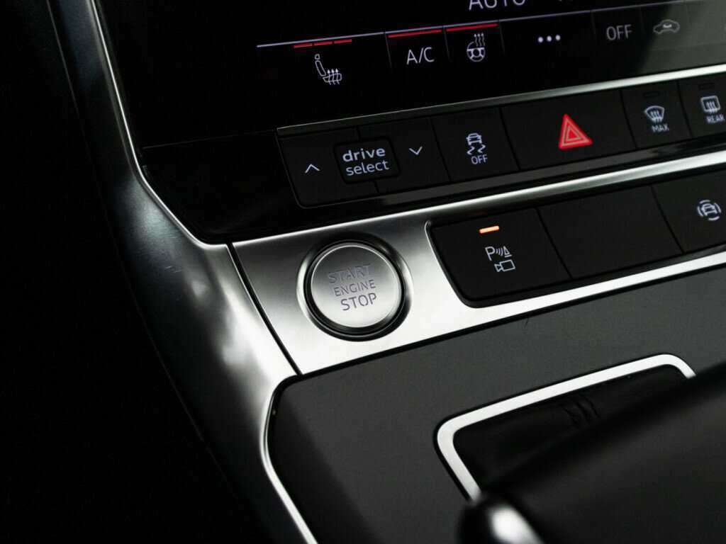 Audi A6 2020 года с пробегом. Фото: #18