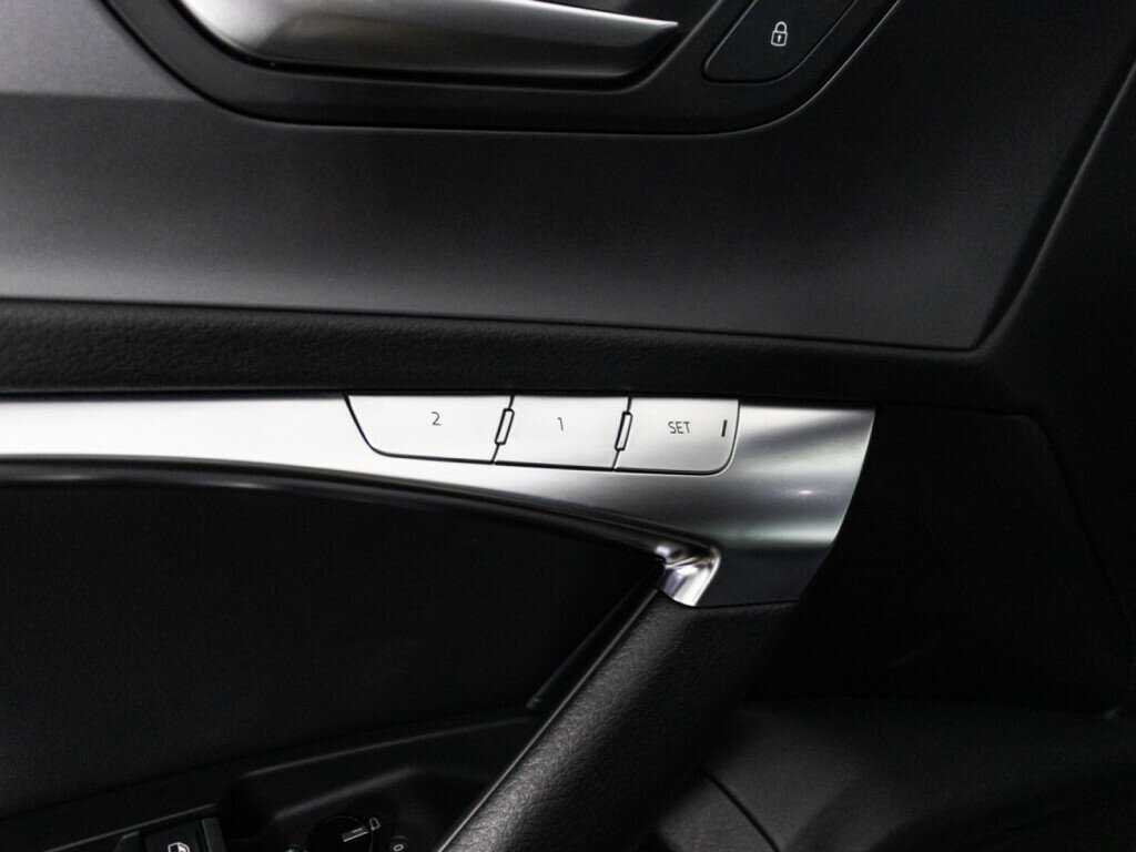 Audi A6 2020 года с пробегом. Фото: #21